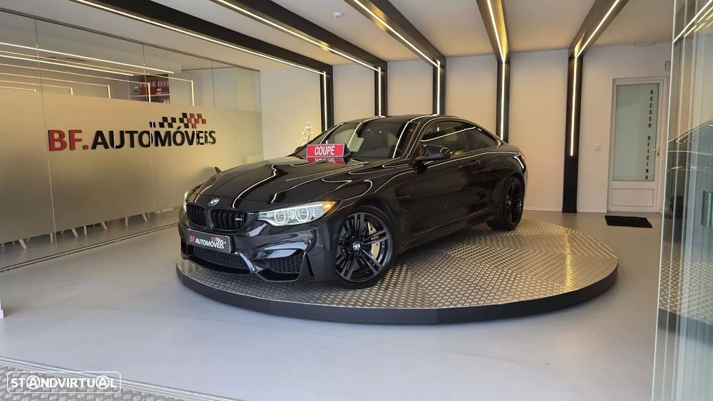 BMW M4 Auto - 2