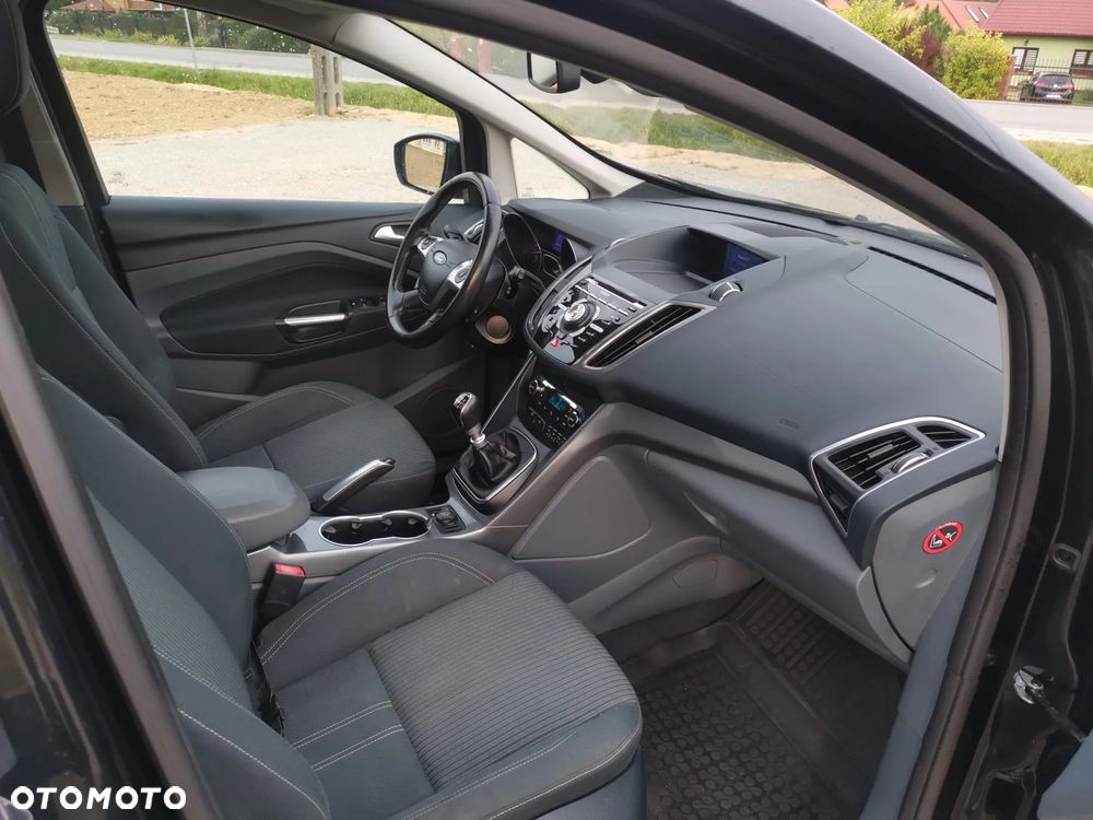 Ford Grand C-MAX 1.6 EcoBoost Titanium - 11