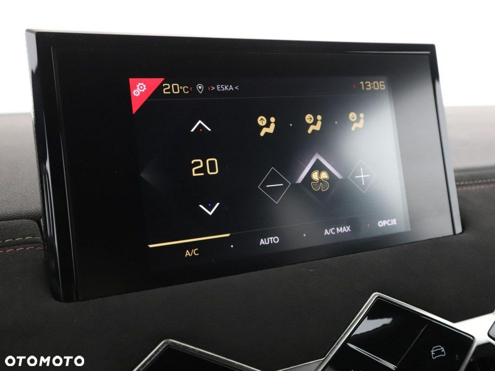 DS Automobiles DS 3 Crossback 1.2 PureTech Performance Line - 26