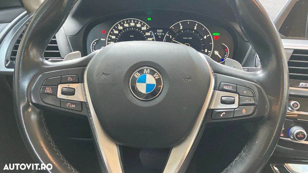 BMW X3 xDrive20d Aut. - 7