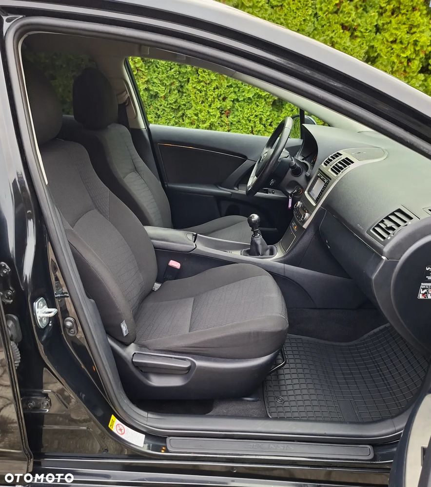 Toyota Avensis Touring Sports 1.8 Edition-S - 12