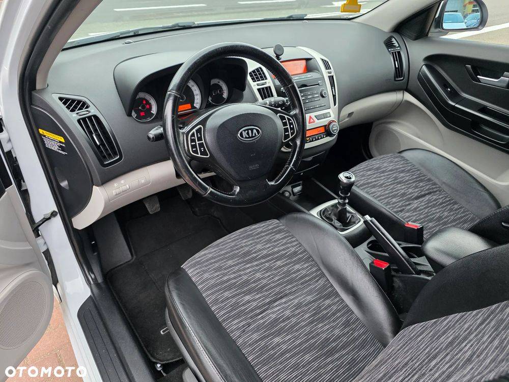 Kia ProCeed 1.6 CVVT EX - 9