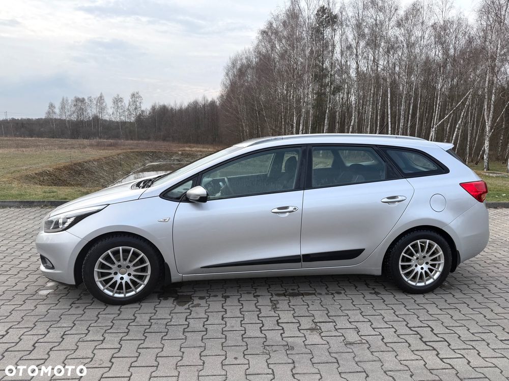 Kia Ceed 1.6 CRDi L - 6