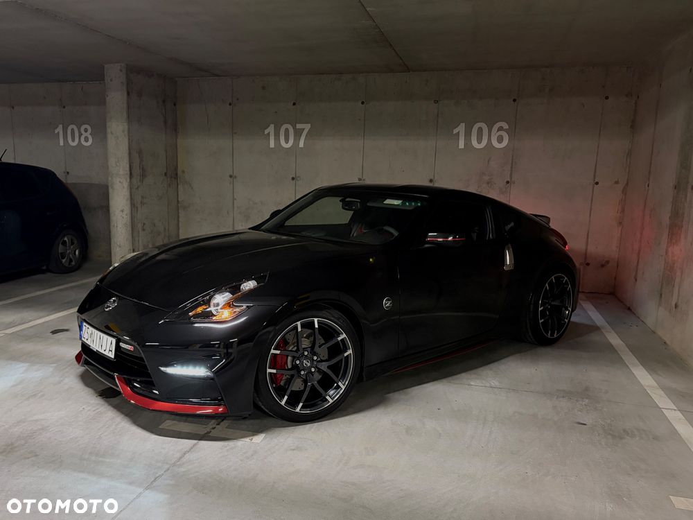 Nissan 370 Z - 5