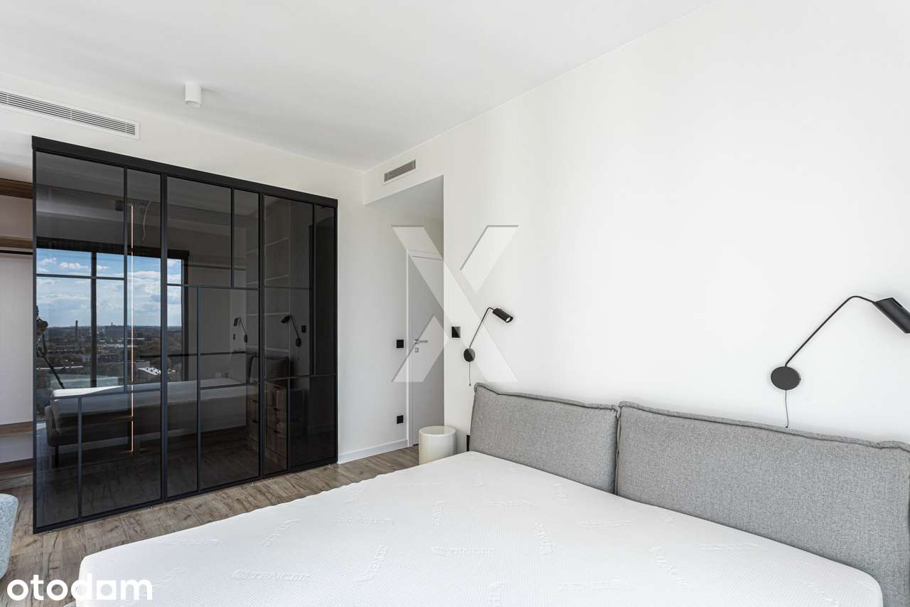 Towarowa Towers | 18 piętro | Garderoba | Master bedroom