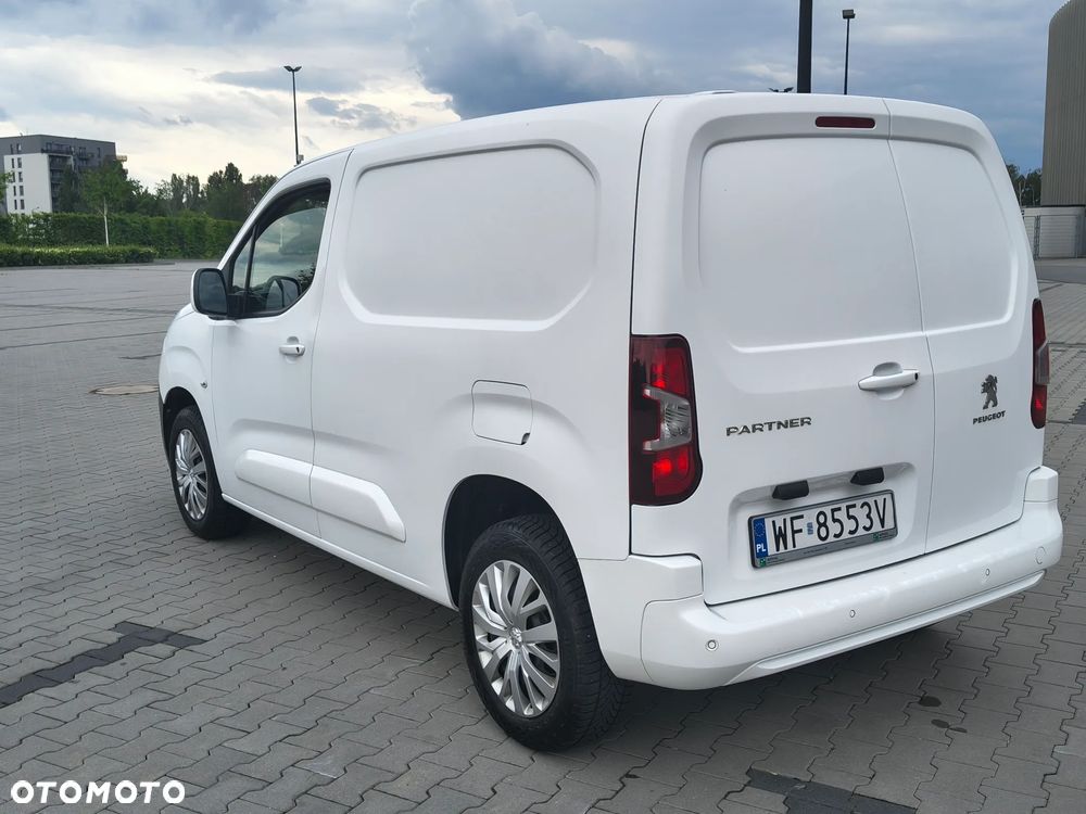 Peugeot Partner - 8