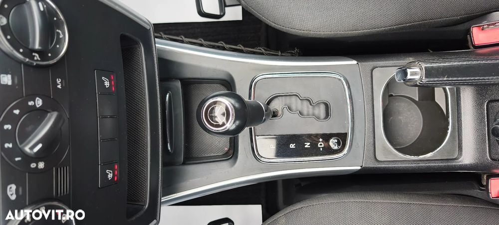 Mercedes-Benz B - 10