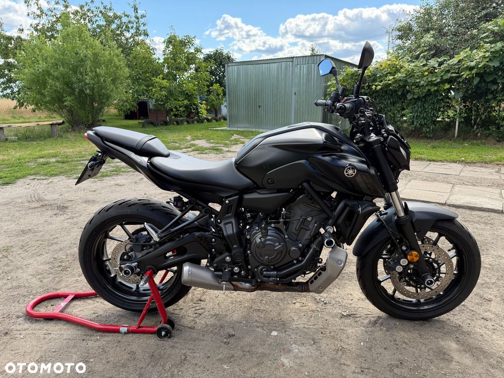Yamaha MT - 8