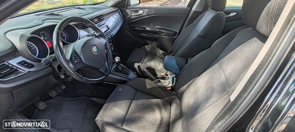 Alfa Romeo Giulietta 1.6 JTDM 16V Turismo - 3