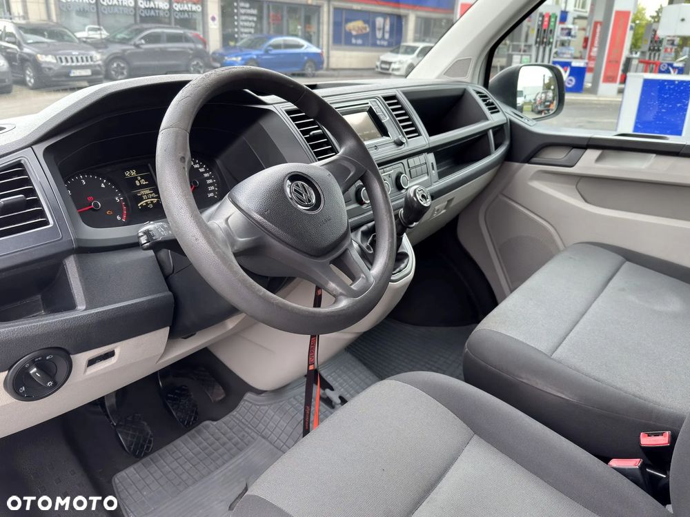 Volkswagen T6 TRANSPORTER 2,0 TDI - 13