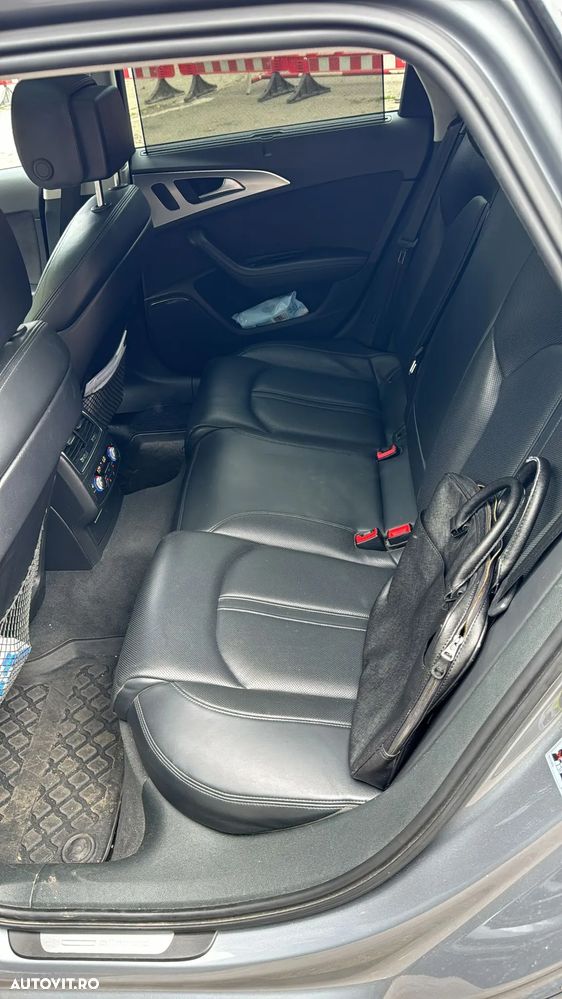 Audi A6 Allroad - 11