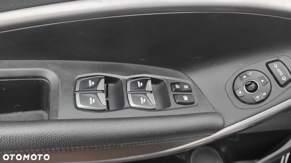 Hyundai Santa Fe 2.2 CRDi Platinium 4WD - 36