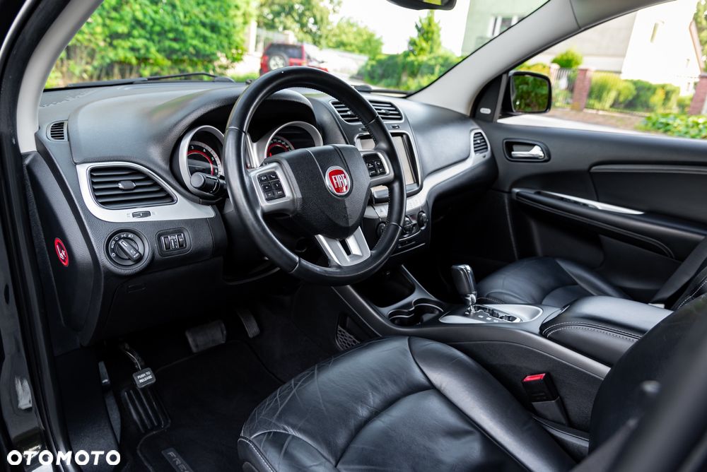 Fiat Freemont 2.0 Multijet Lounge AWD - 16