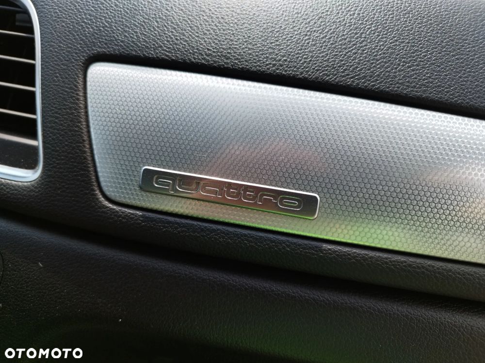 Audi Q3 2.0 TDI Quattro S tronic - 28