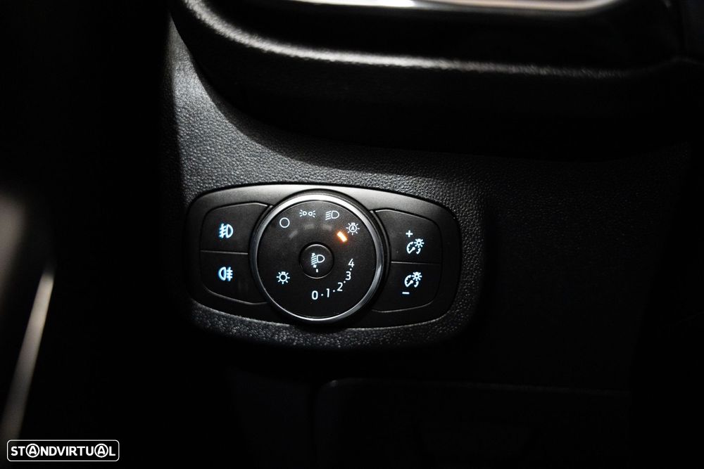 Ford Fiesta 1.0 EcoBoost ST-Line - 10