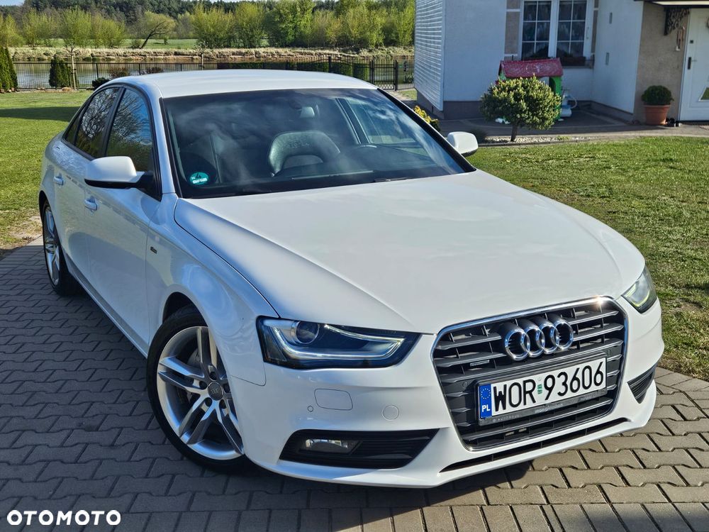 Audi A4 Limousine 2.0 TFSI quattro S line Sportpaket - 12