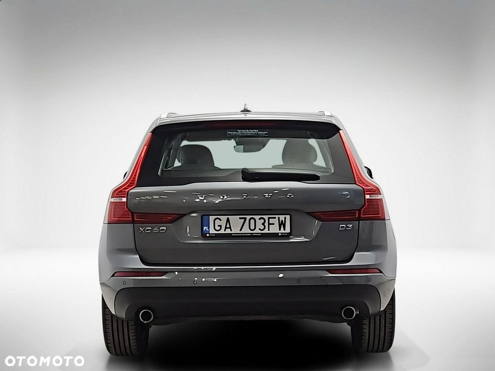 Volvo XC 60 D3 Momentum Pro - 5