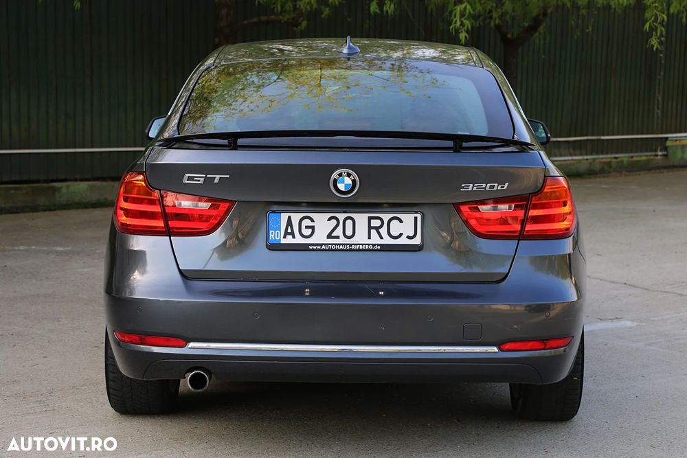 BMW Seria 3 ver-320d-aut-modern-line - 17