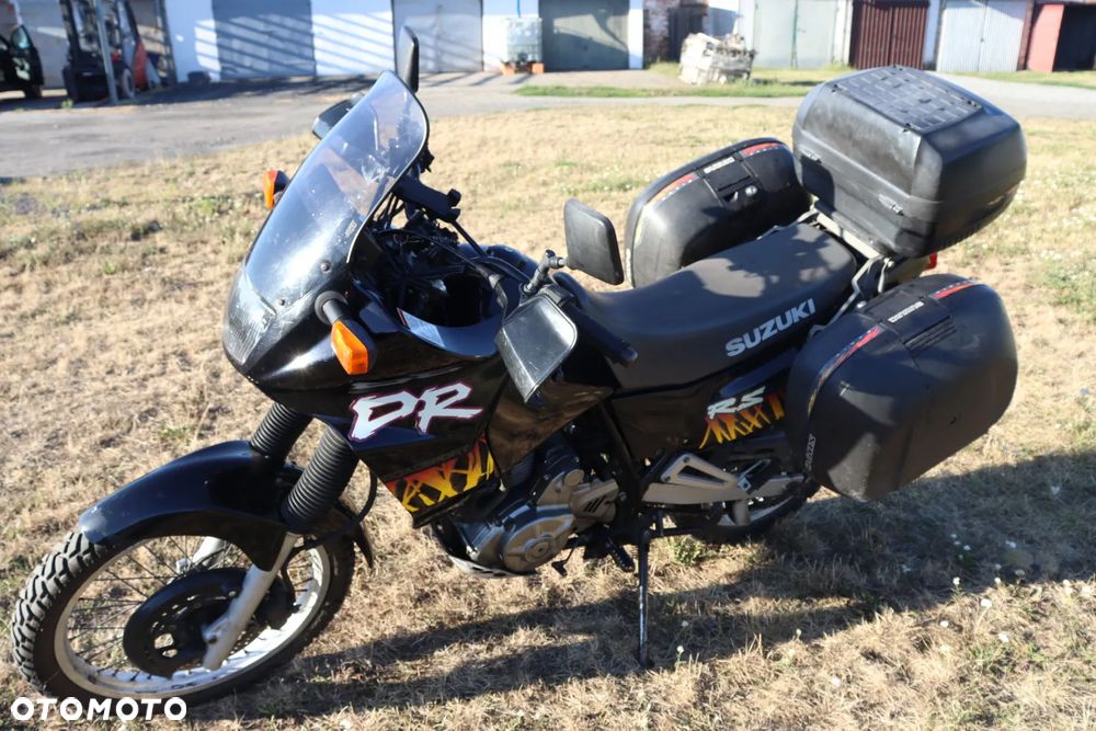 Suzuki DR - 8