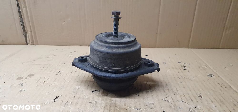 Łapa poduszka silnika Mercedes ML W164 3.5 V6 A2512402917 - 3