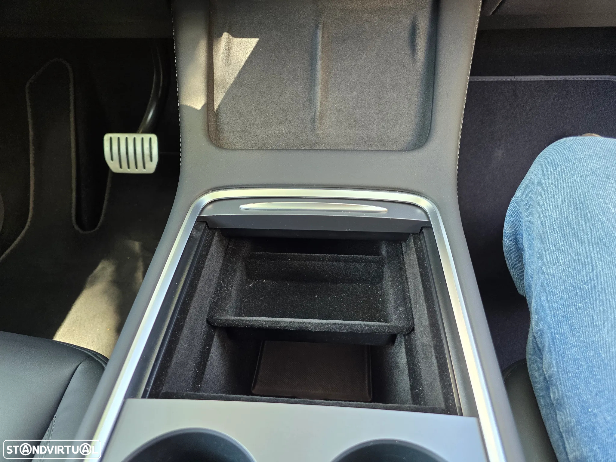 Tesla Model Y Performance Tração Integral - 21