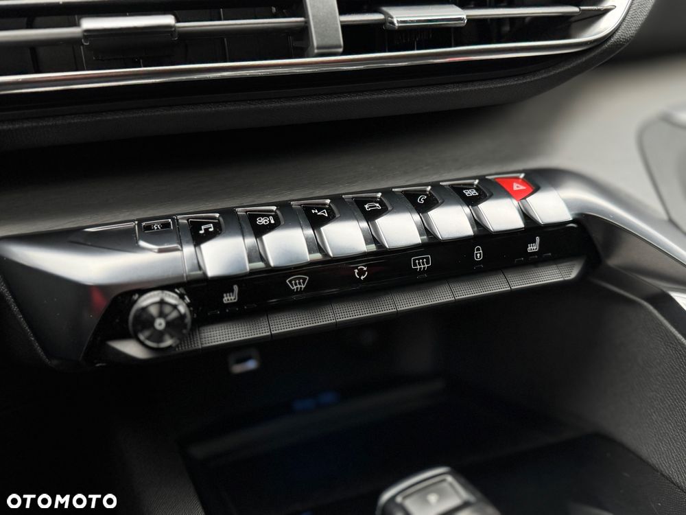 Peugeot 3008 BlueHDi 180 Stop & Start EAT8 GT - 20