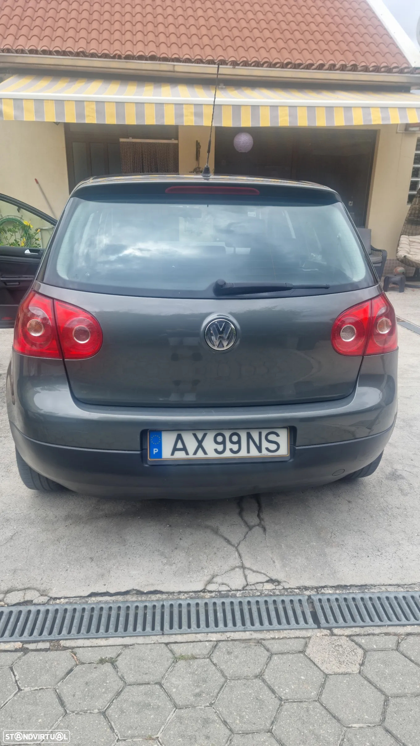 VW Golf 1.9 TDi 6V 4M Confortline - 3