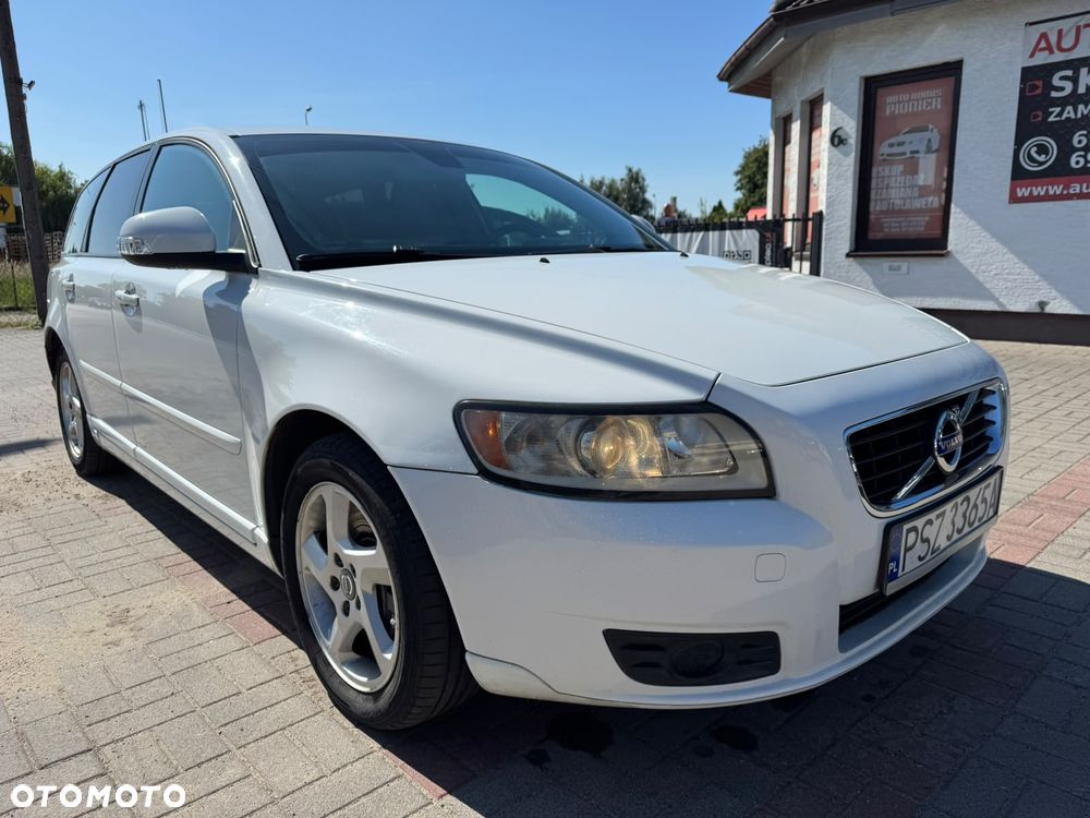 Volvo V50 D3 Momentum - 3