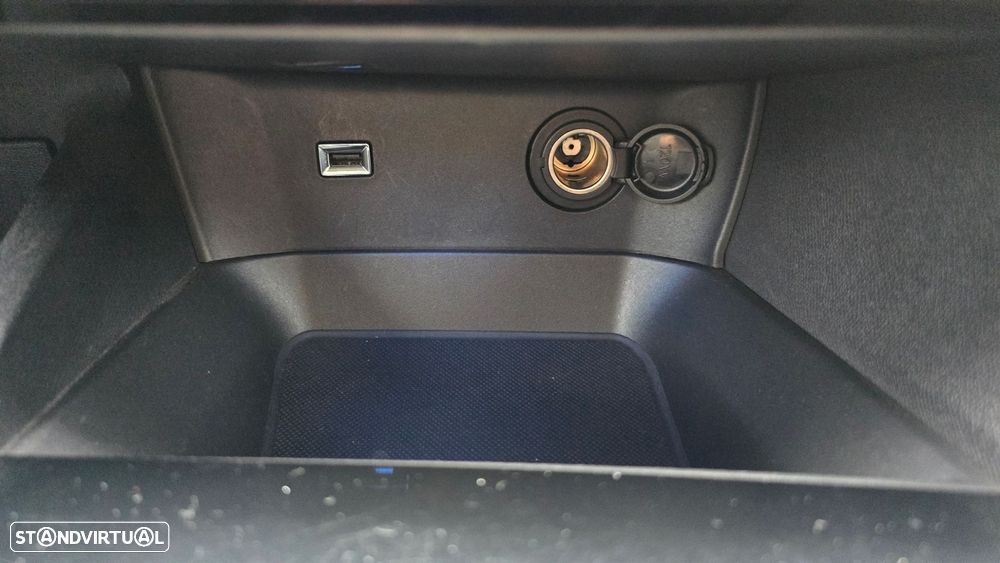 Peugeot 5008 1.5 BlueHDi Active - 43