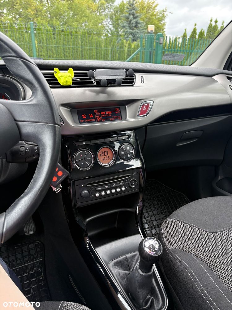 Citroën C3 1.2 PureTech Selection - 22