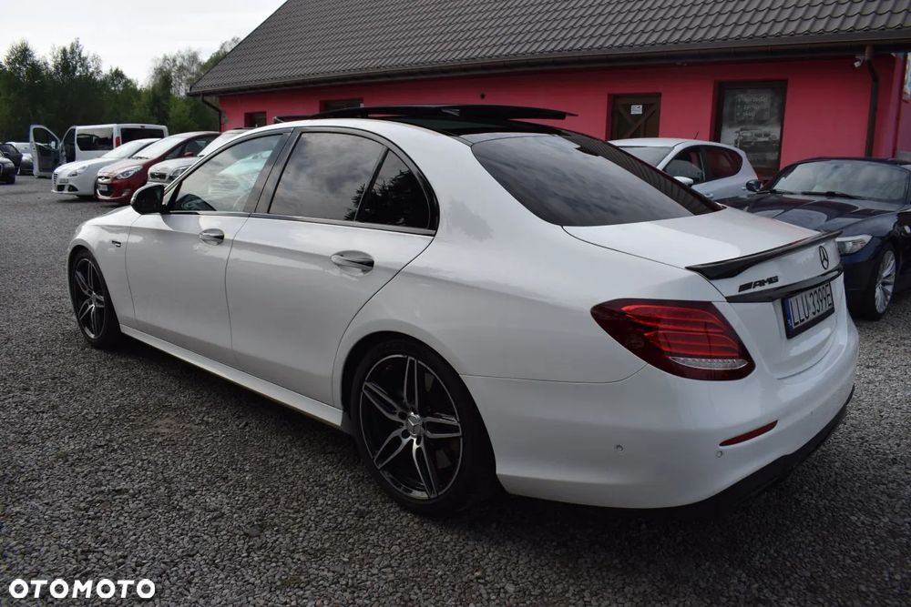 Mercedes-Benz Klasa E 43 AMG 4Matic 9G-TRONIC - 4