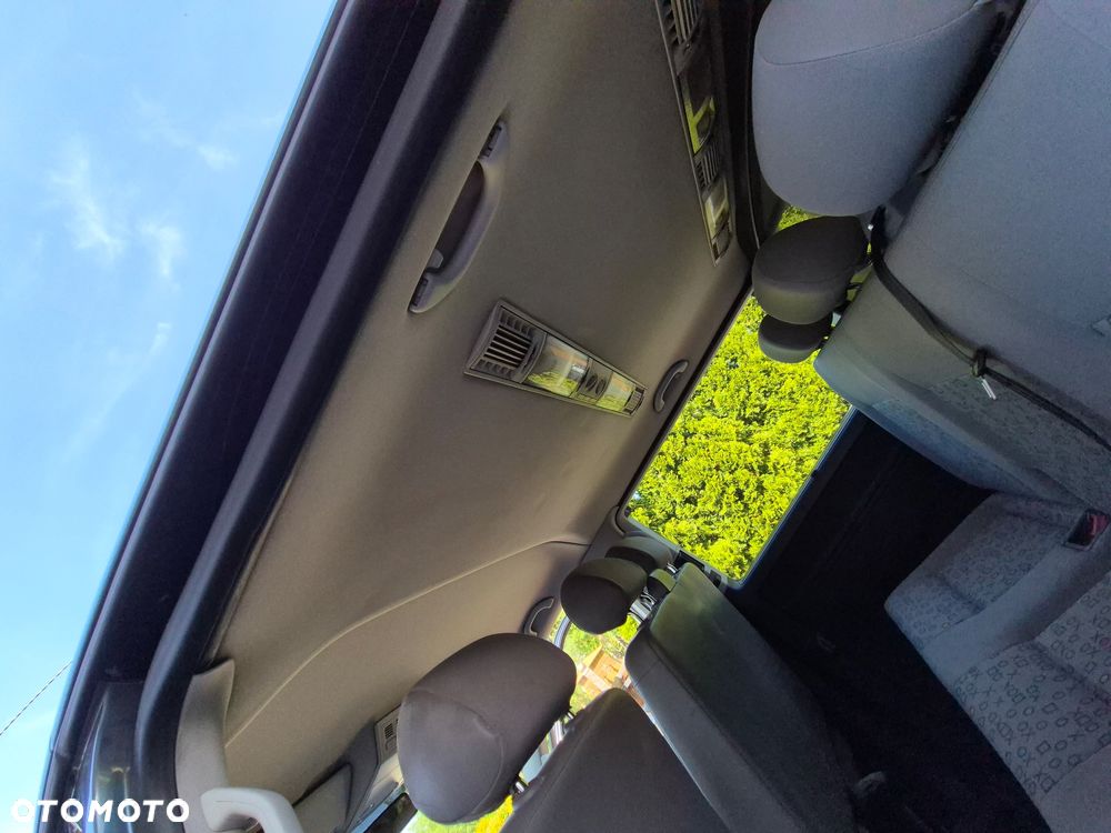 Volkswagen Transporter L2H1 Mixt - 12