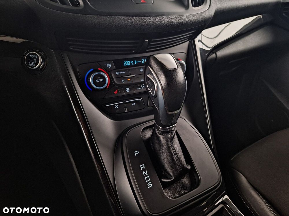 Ford Kuga - 23
