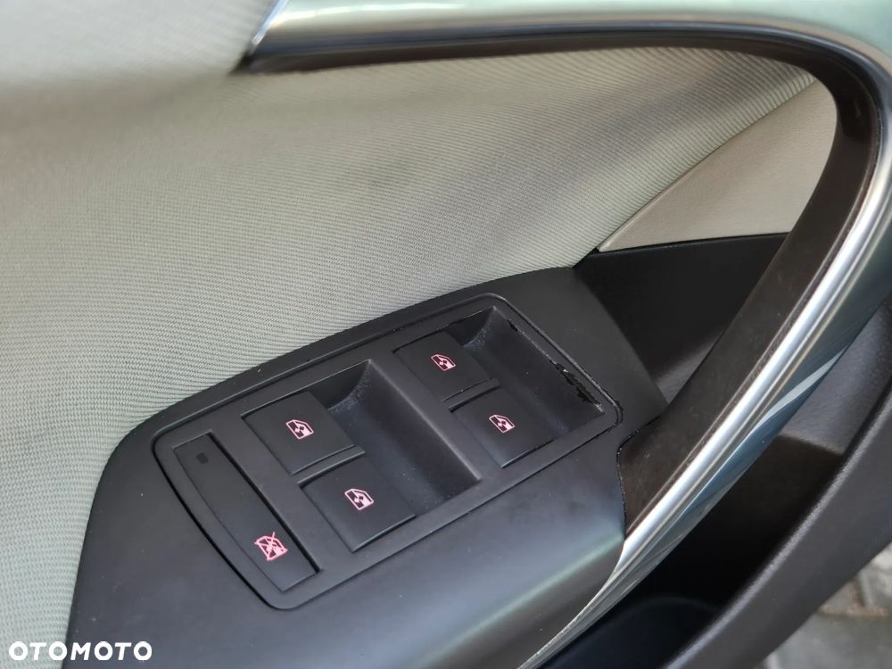 Opel Insignia 1.4 T Elegance S&S - 20