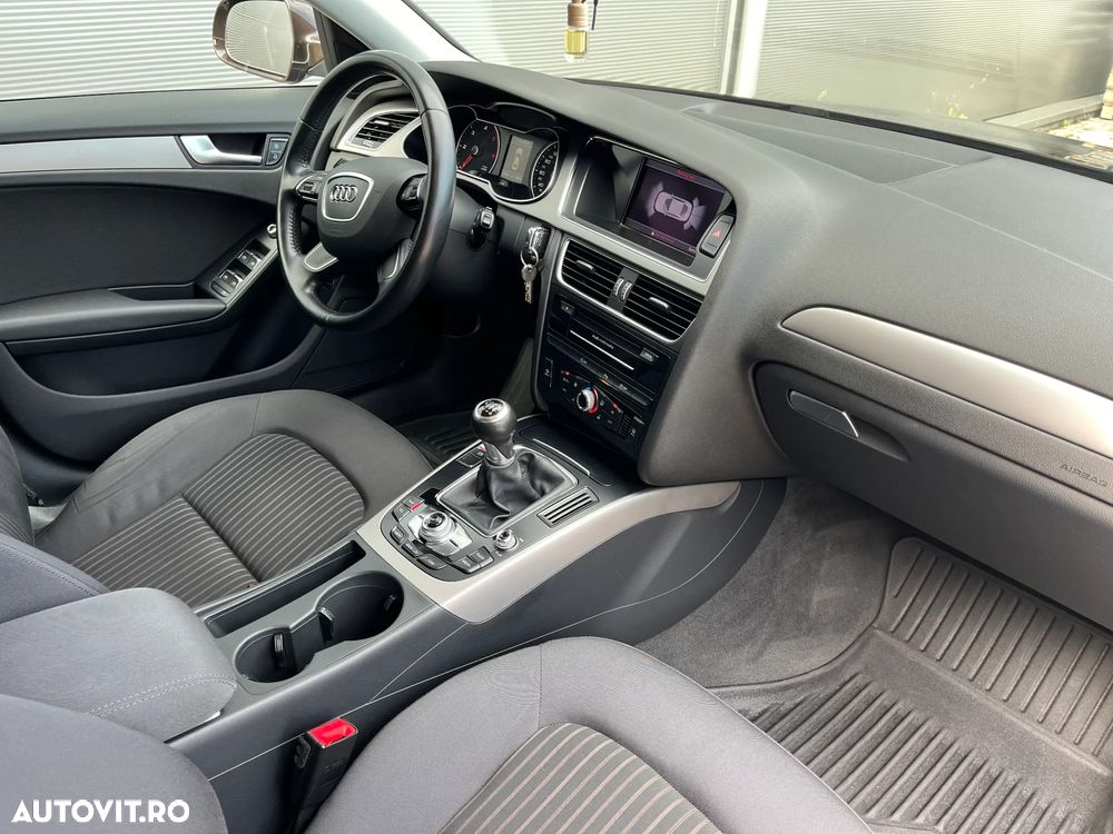 Audi A4 2.0 TDI DPF Ambiente - 21