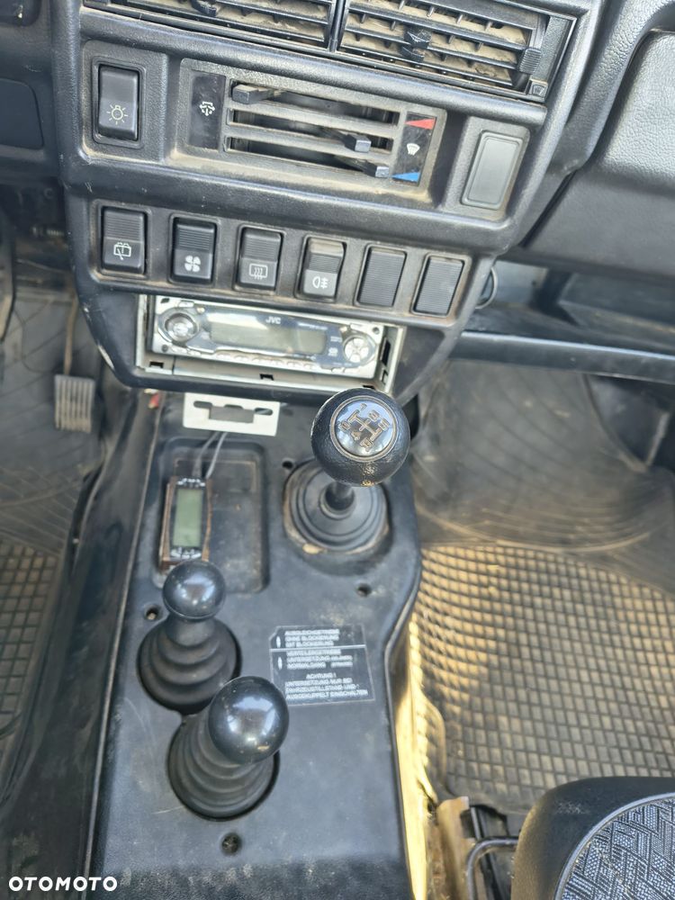 Lada Niva - 8