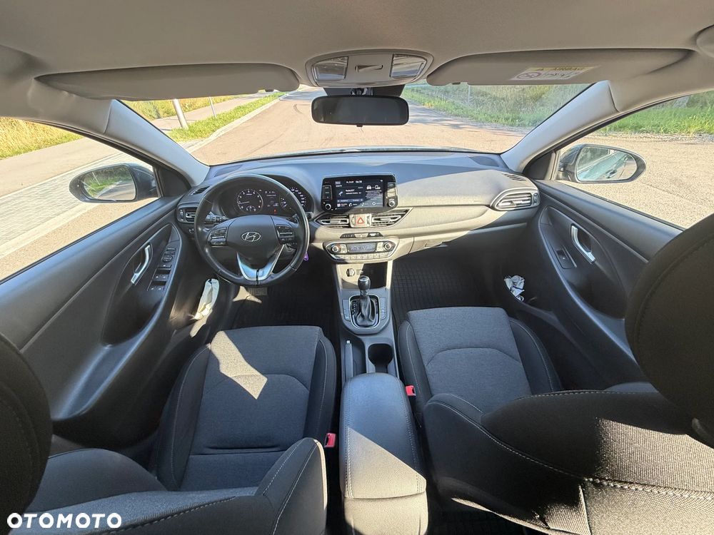 Hyundai i30 1.5 T-GDI 48V Comfort DCT - 15