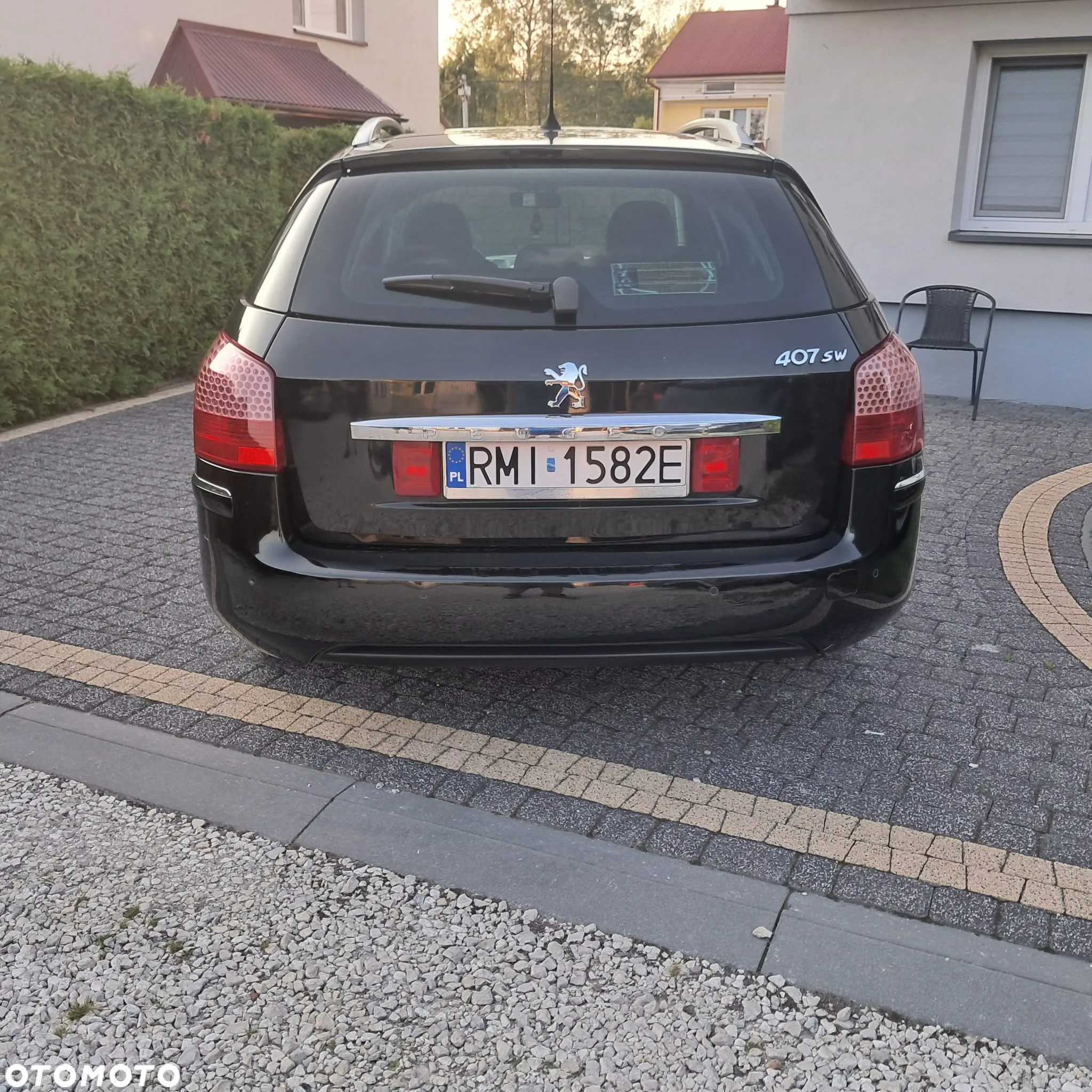 Peugeot 407 - 13