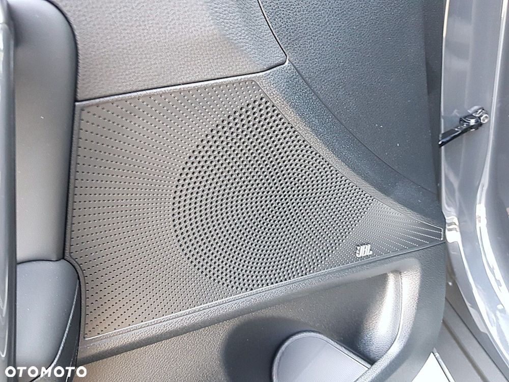 Kia XCeed 1.6 T-GDI Business Line DCT - 14