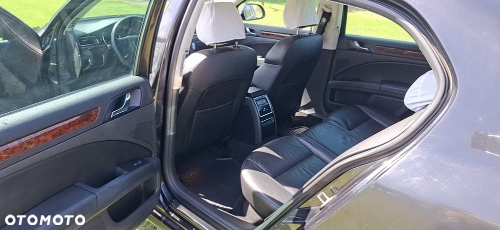Skoda Superb 2.0 TDI Elegance - 11