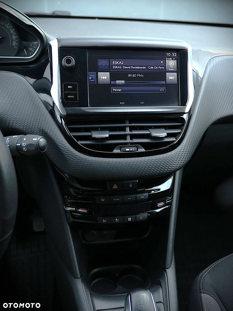 Peugeot 208 1.2 PureTech Active - 11