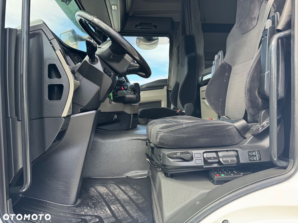 MAN TGS 18.510 BOGATA WERSJA PRZÓD/TYŁ PODUSZKI - 27