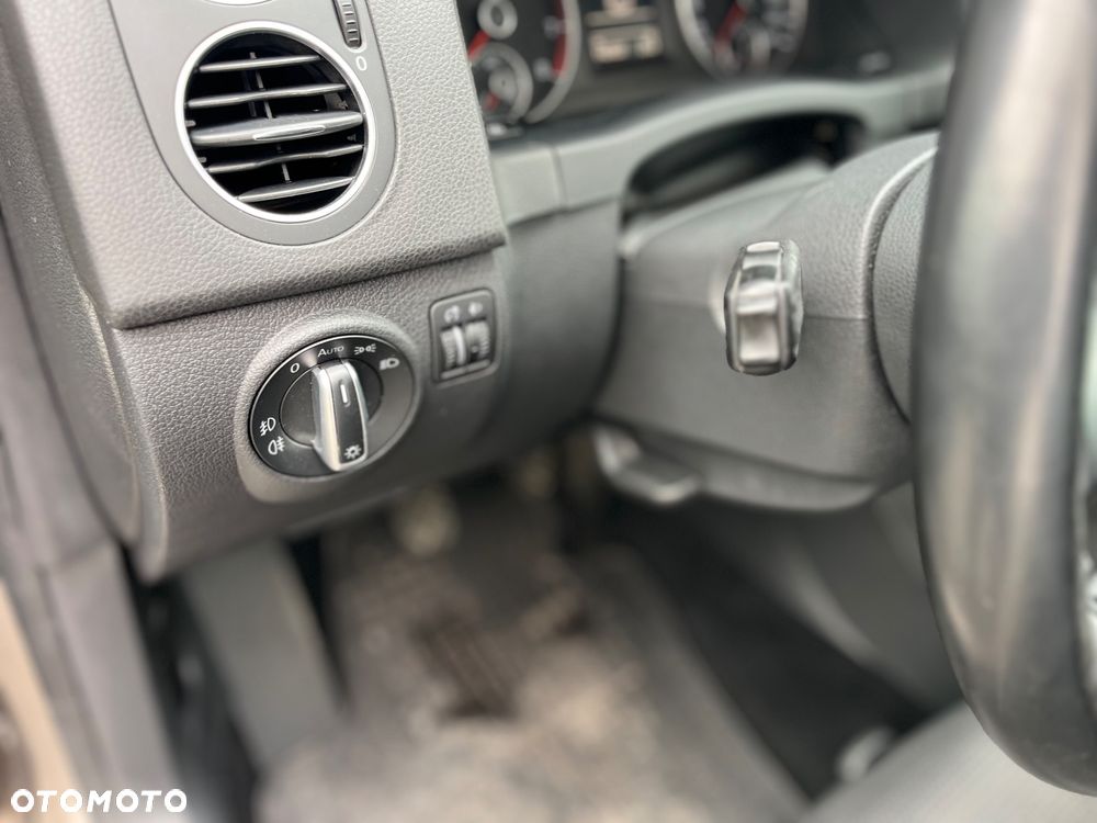 Volkswagen Golf Plus 1.2 TSI BlueMotion Technology Style - 22