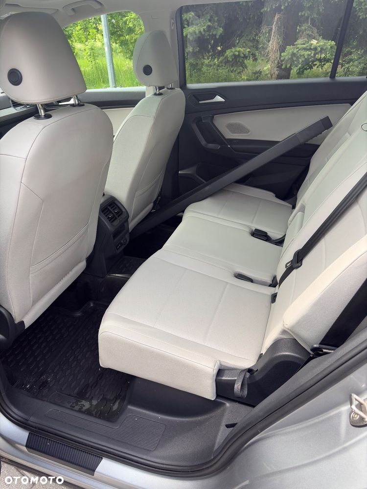 Volkswagen Tiguan - 14