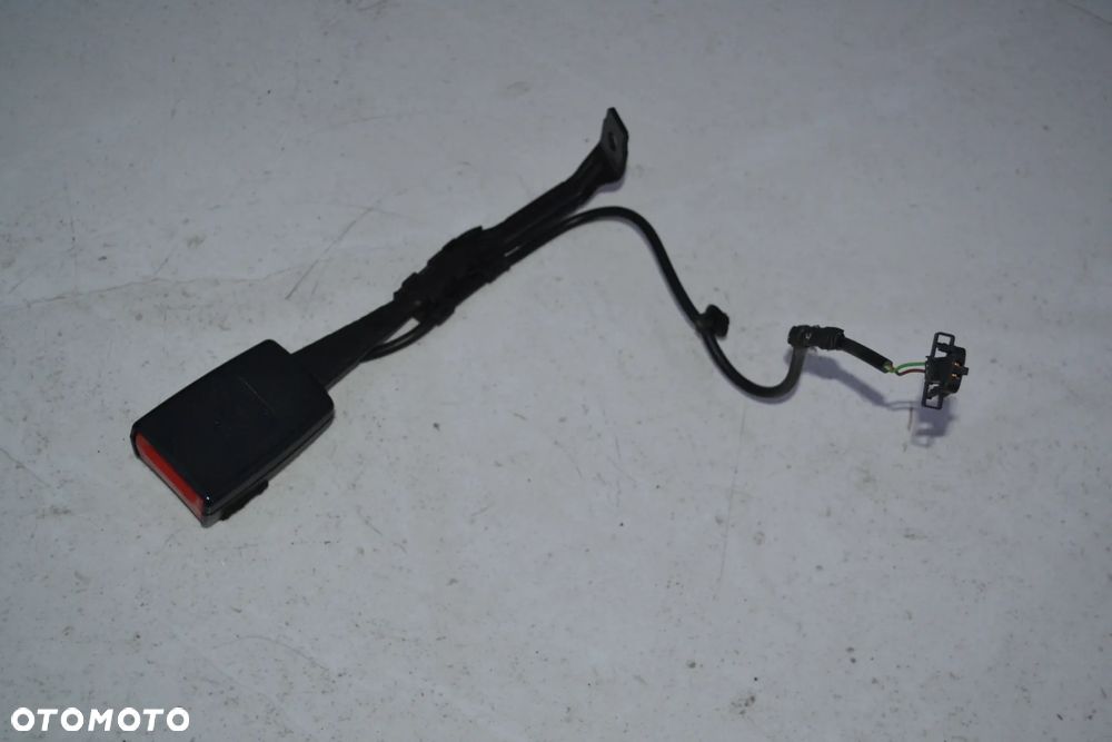 AUDI A3 8P 04-12 ZAPIĘCIE ZAPINKA PASA BEZPIECZEŃSTWA LEWA 8P0857755D - 1