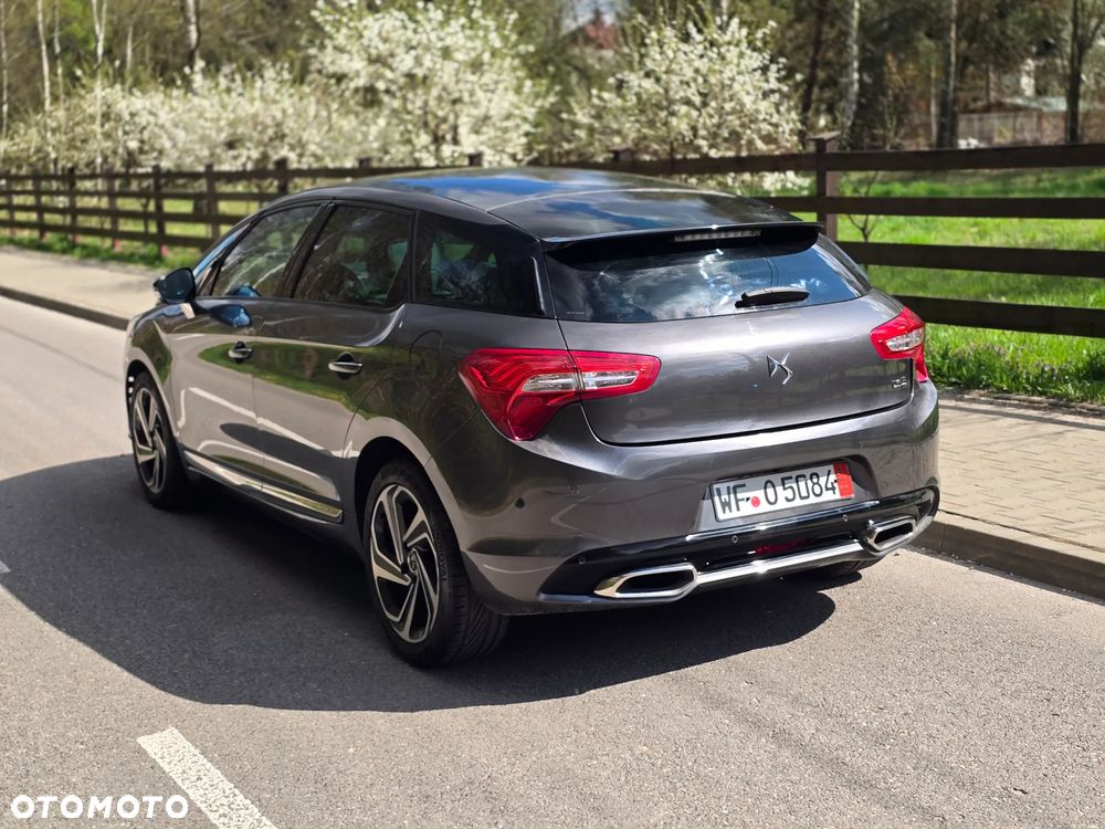 DS Automobiles DS 5 - 17