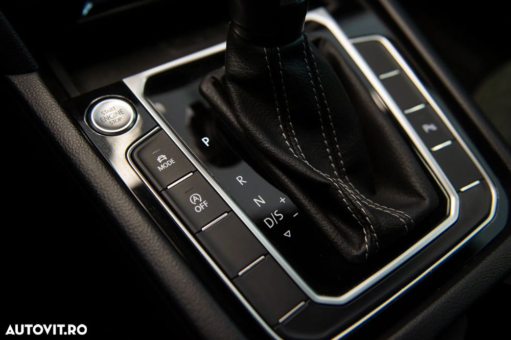 Volkswagen ARTEON 2.0 TDI 4Motion DSG R-Line - 29