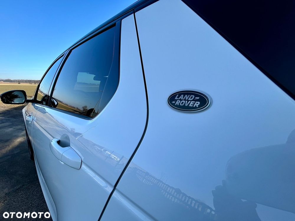 Land Rover Discovery Sport - 31