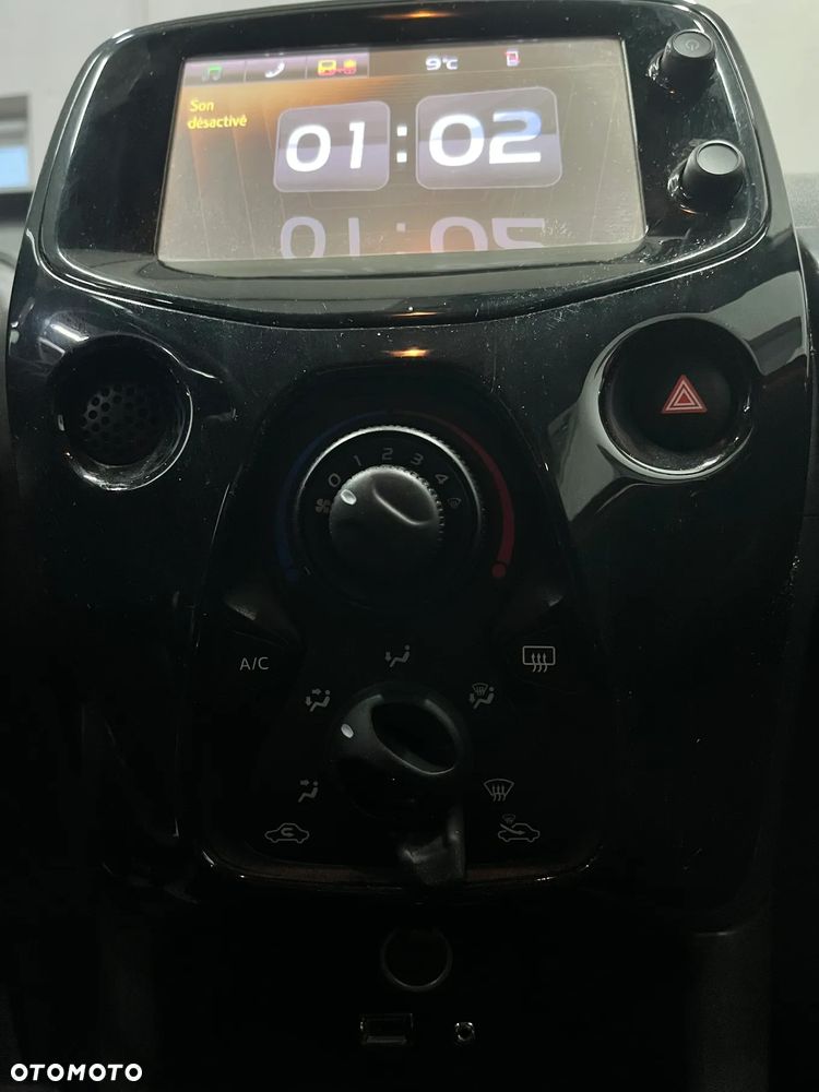 Toyota Aygo x-play Edition S+ - 24