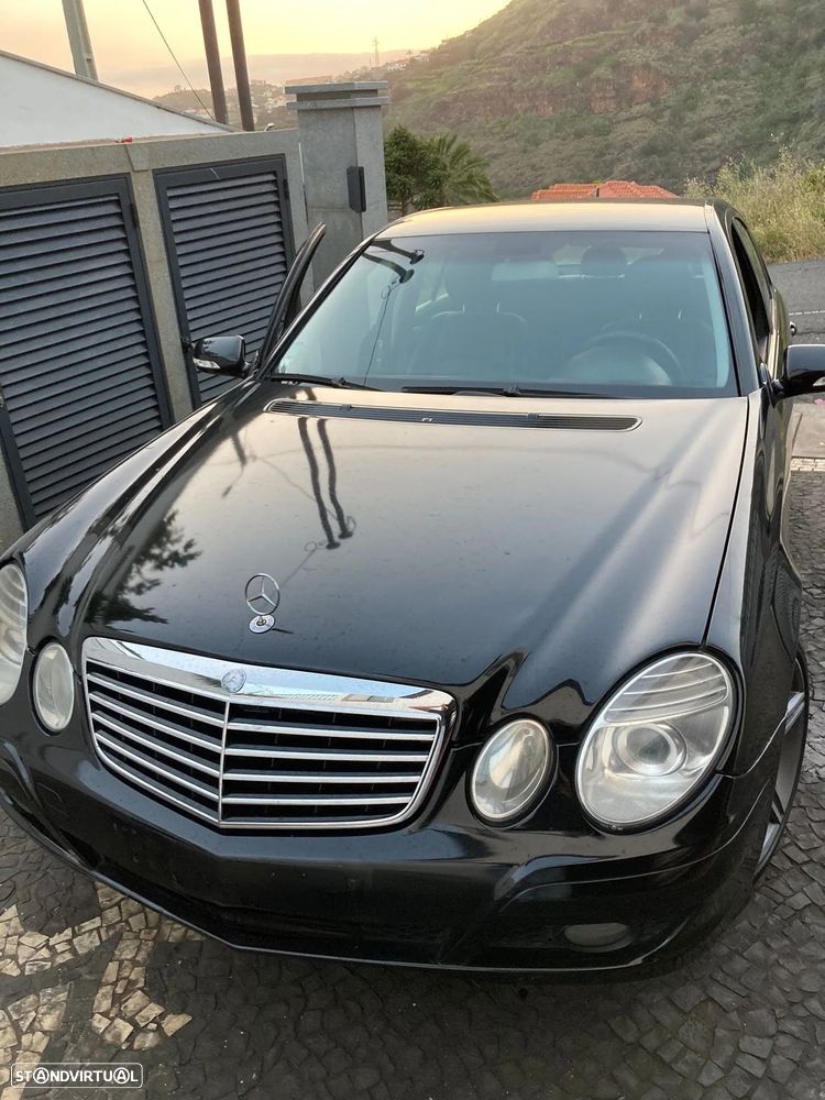 Mercedes-Benz E 220 CDI Executive II Aut. - 1